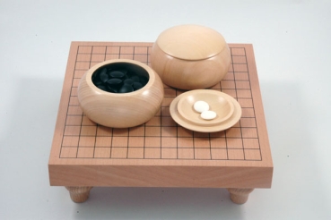 13x13-Tisch-Set, Buche