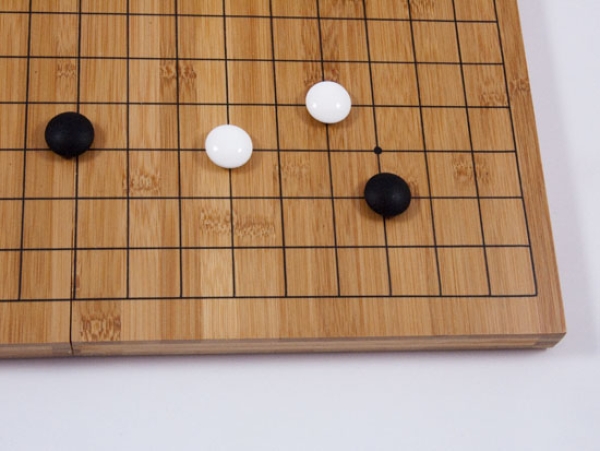 Bambus-Klappbrett, 19x19, 20mm, dunkel mit gedruckten Linien (2. Wahl)